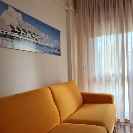 Apartment B28